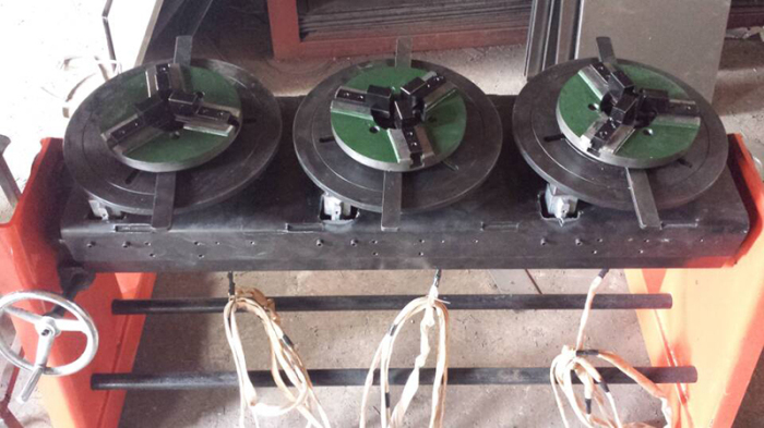 三工位焊接變位機 三工位焊接變位機