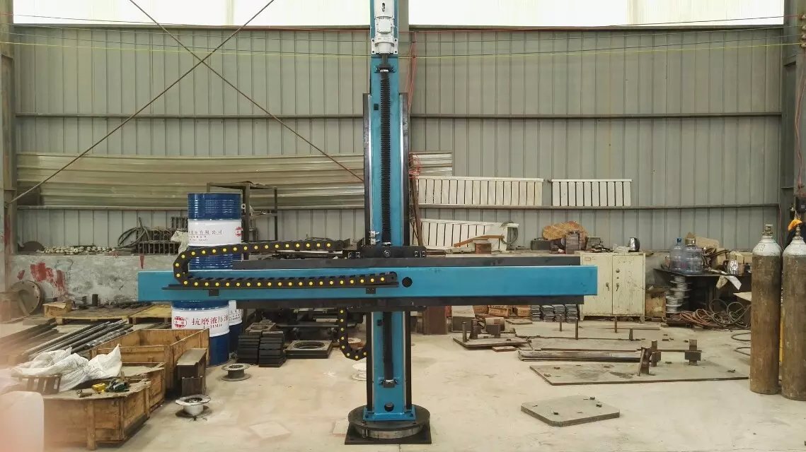 上弘焊接操作機 上弘焊接操作機