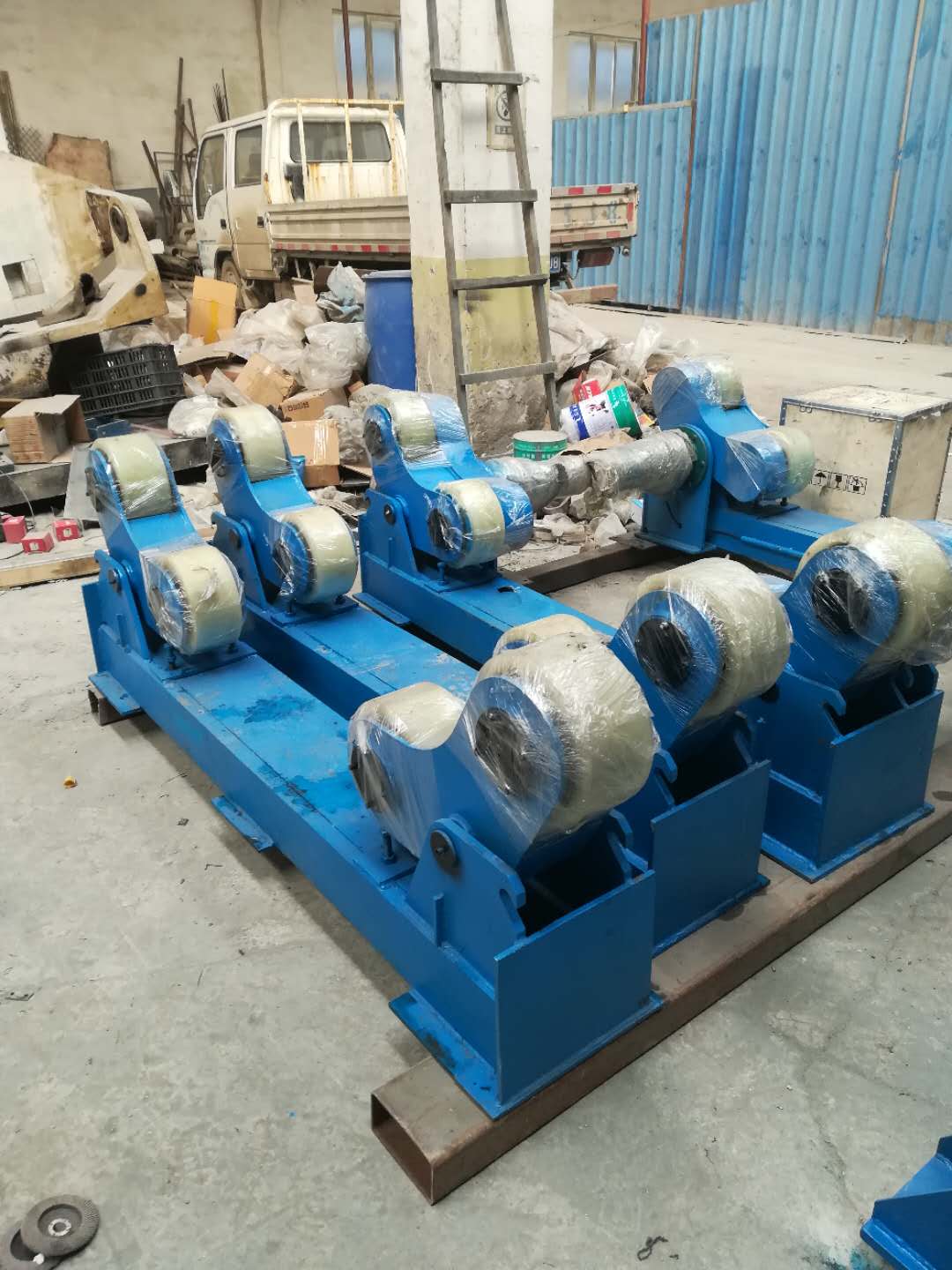 發(fā)貨滾輪架.jpg 發(fā)貨滾輪架.jpg